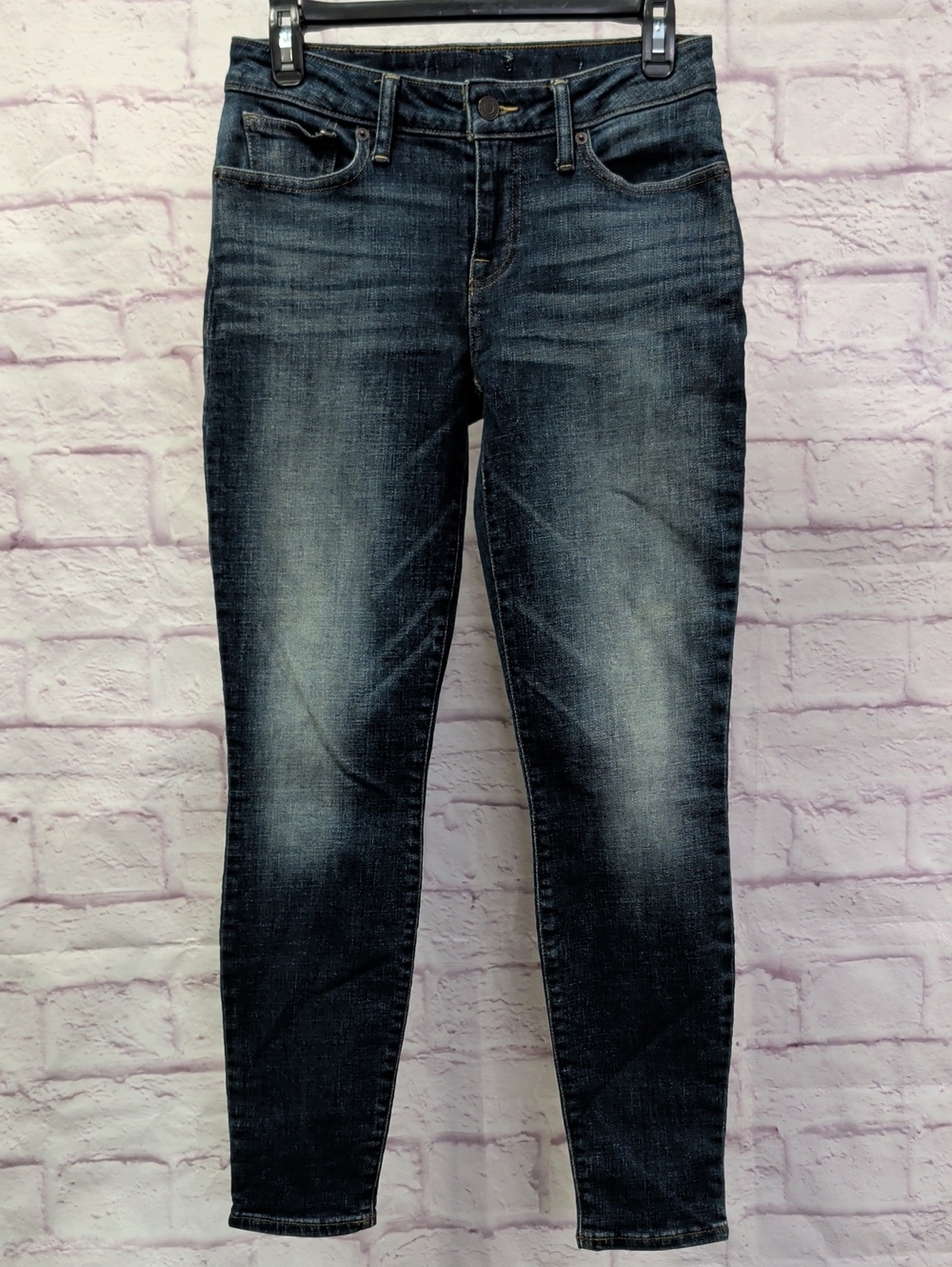 Lucky Brand Dark Wash Lolita Low-rise Skinny Jeans - Size 6/28R